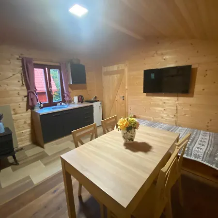 Derikovo Chalet